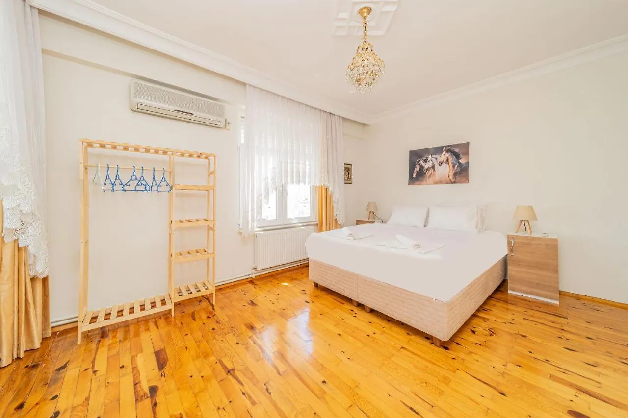 Central And Pleasant Flat In Muratpasa Antalya Apartman