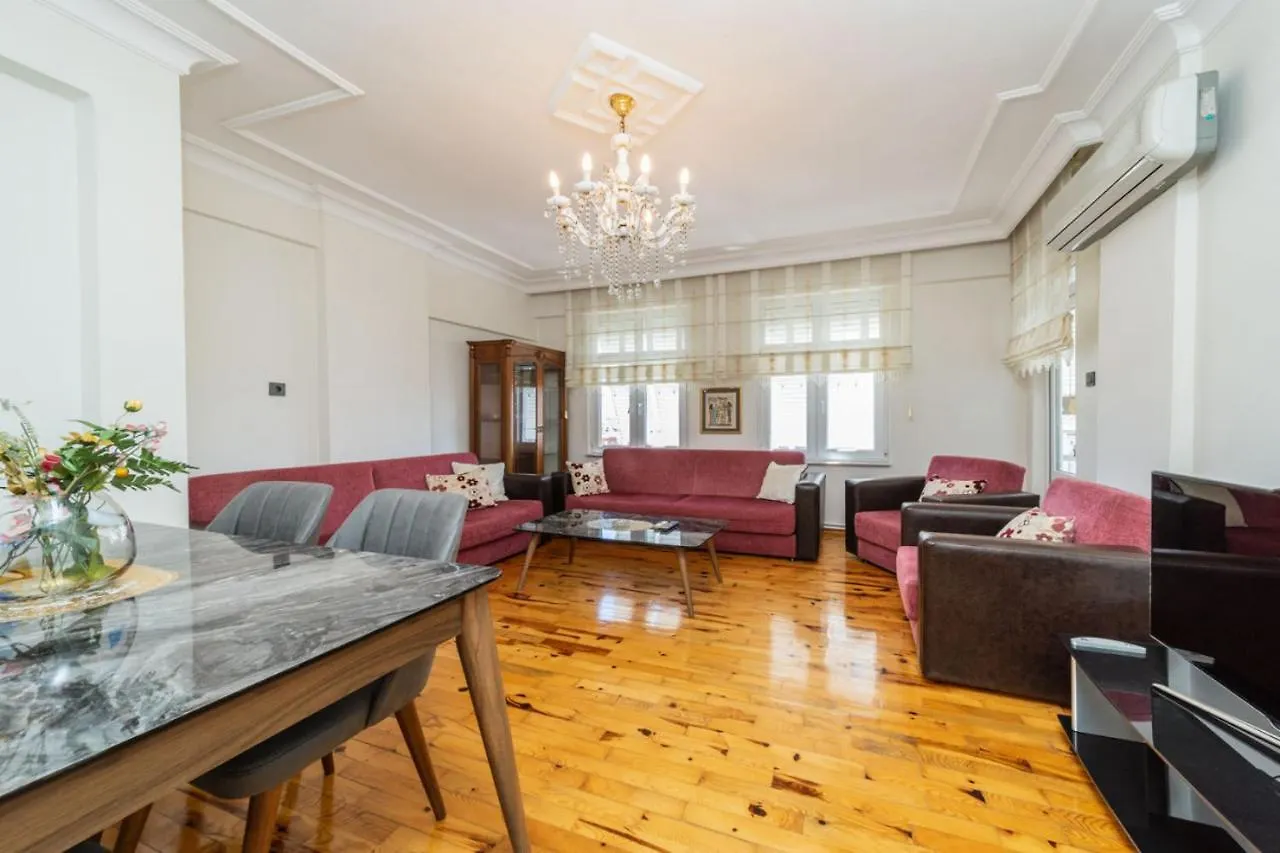 Central And Pleasant Flat In Muratpasa Antalya